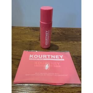 KOURTNEY 4.2oz Tanning Mousse & Mitt Medium Shade Brand New Winter Glow